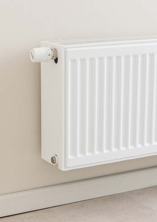 Radiator type 33 8-aansluiting 40 x 140 cm 2406 watt