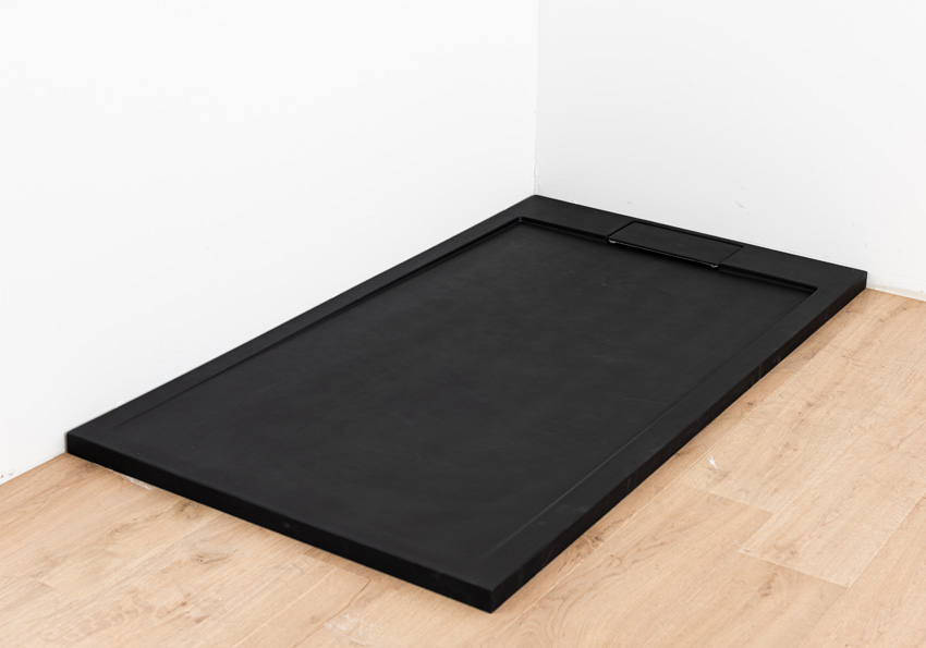 Receveur de douche Akon polybeton noir mat 160x90cm