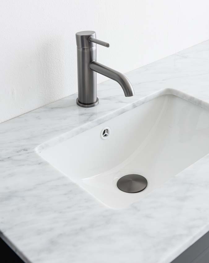 Badkamermeubel Fara antraciet staand met dubbele wastafel carrara 140cm