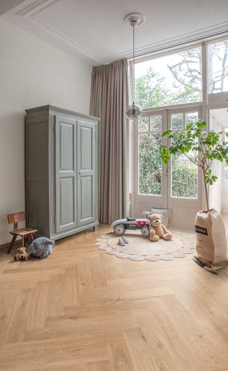 Sol vinyle Floorify Anago 4,5mm chevron chêne miel 75x12,5cm Sol vinyle Floorify Anago 4,5mm chevron chêne miel 75x12,5cm