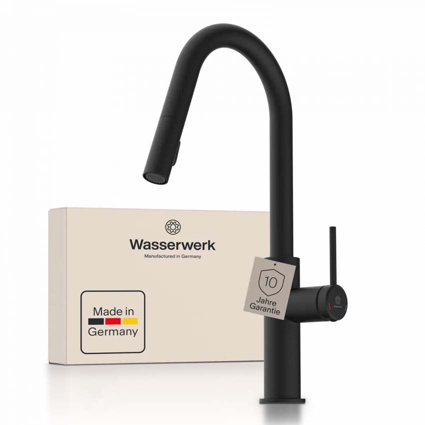 Keukenkraan Wasserwerk WK 13 Curve mat zwart met uittrekbare uitloop