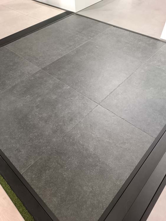 Vloer- en wandtegel Malmedy blauwsteenlook donkergrijs 90x90cm