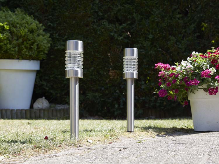 Solar lanterne avec pointe Firenze chrome 6 lumen