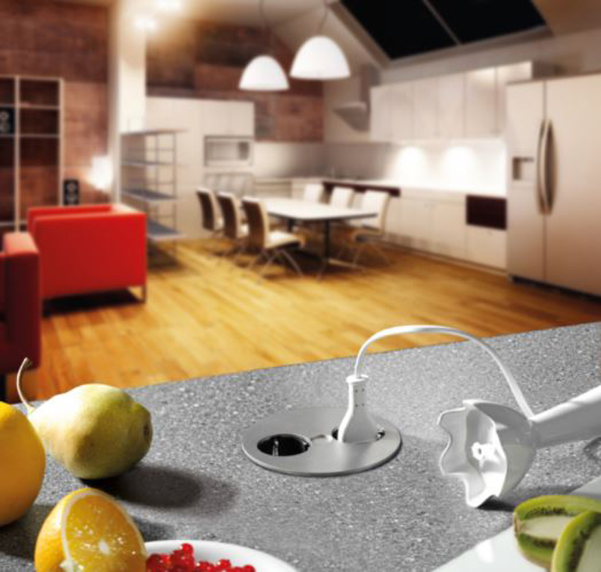 Prise encastrable Twist double aspect inox