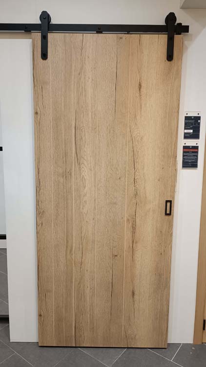 Porte coulissante simple complète Realwoord Oak 93x180-231,5cm + rail noir