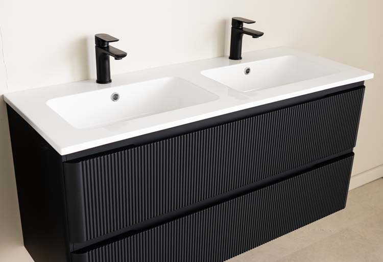 Meuble de salle de bains Julia noir mat suspendu avec lavabo double blanc brillant 120cm