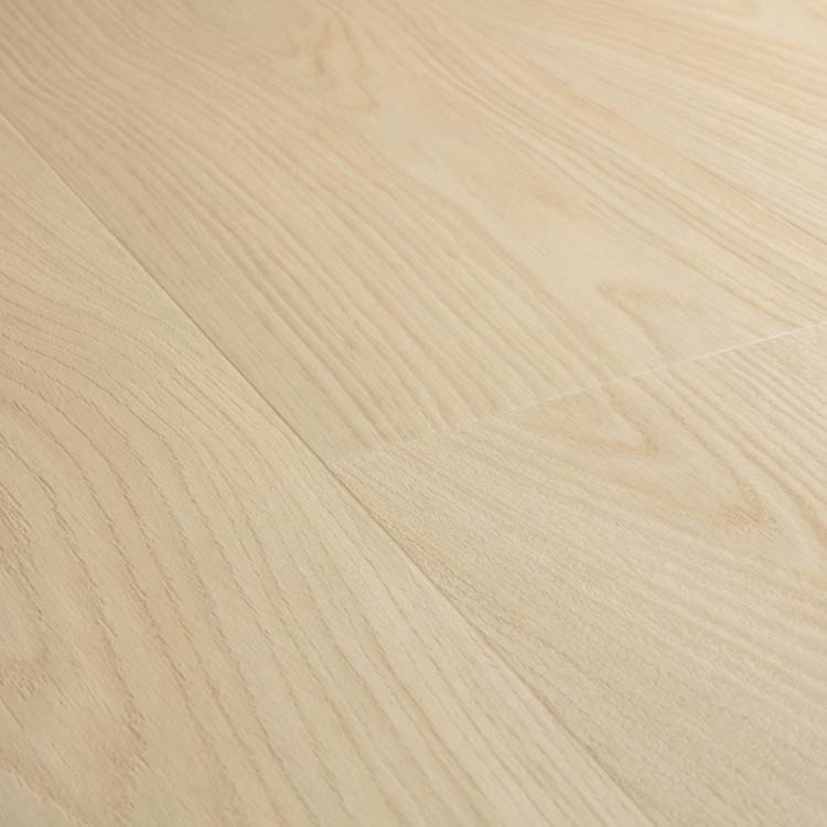Vinyl vloer Quick-Step Alpha Vinyl plank 6mm karnemelk eik 125,1x18,9cm met ondervloer