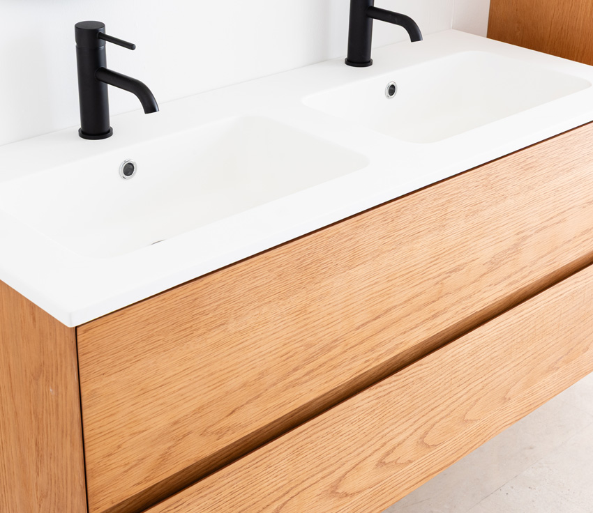 Meuble de salle de bain Fior en placage chêne suspendu avec double lavabo blanc mat 120cm