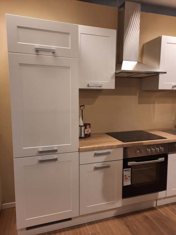 Keuken Njord landelijk wit 280cm - inox wanddampkap - met toestellen