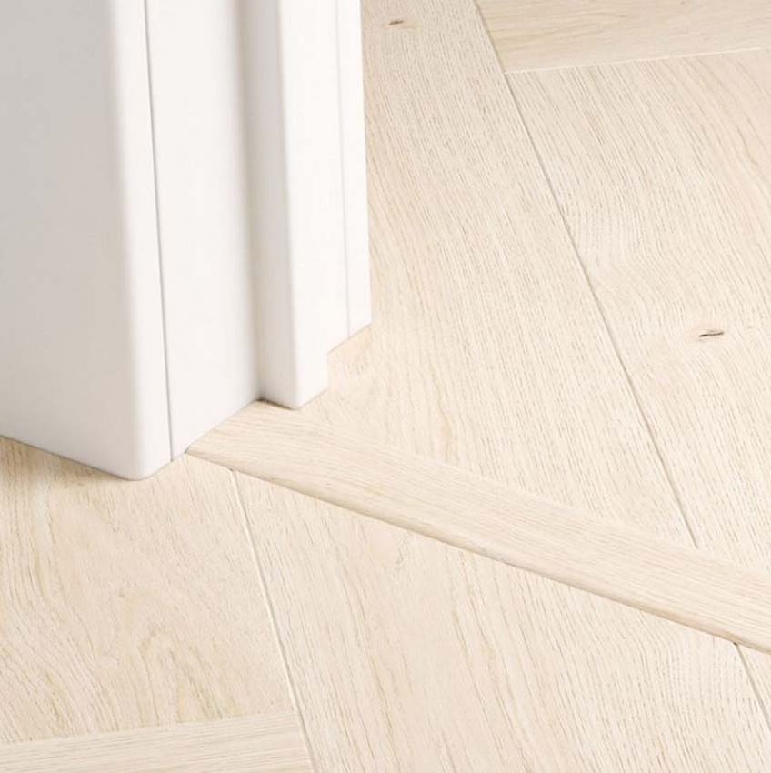 Profil Incizo Quick-Step résistant à l'eau chêne gingembre 4,8x1,3x215cm