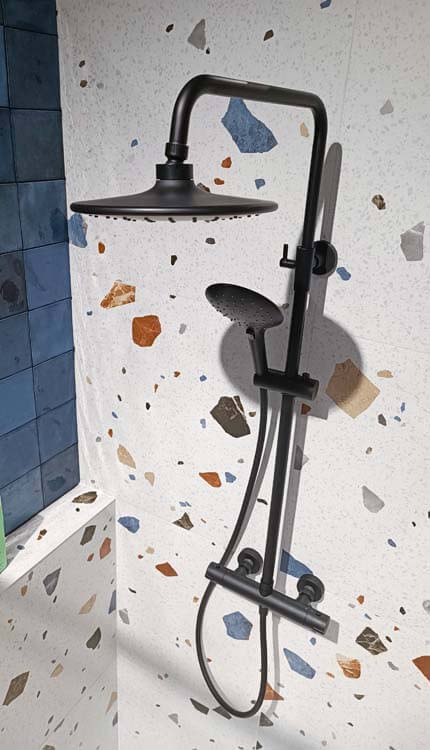 Colonne de douche Stallion thermostatique noir