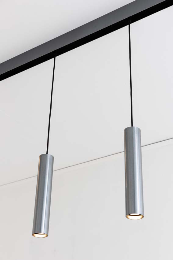 Rail lumineux Design Béa acier brossé - 1,8m - 2 spots & 2 suspensions