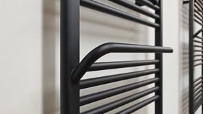 Radiateur sèche-serviettes Dale 180x60cm simple noir 946W