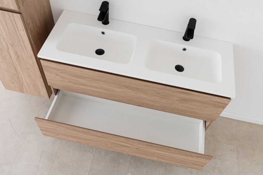 Meuble de salle de bain Bianca aspect chêne suspendu avec double lavabo blanc mat 120,5cm