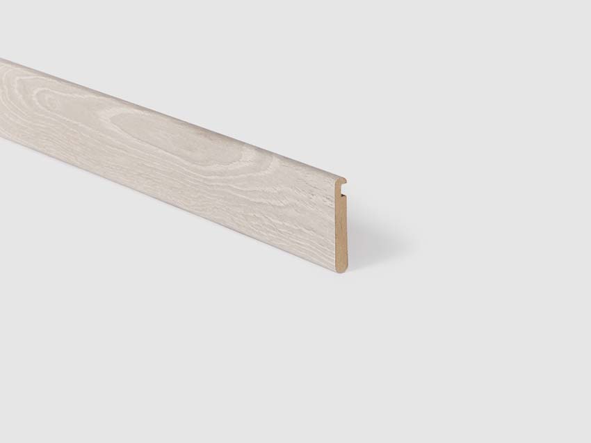Profilé escalier ouvert Maestro Colorado oak 130x7x1cm