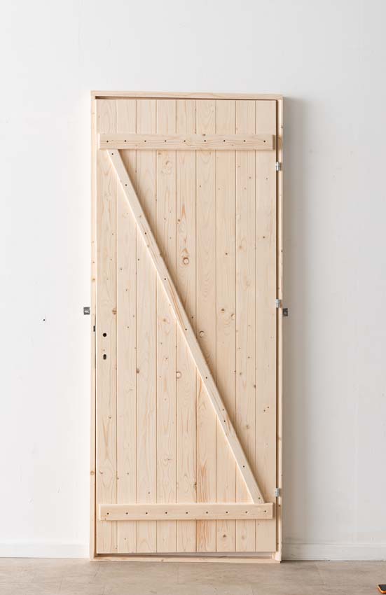 Porte extérieure bois Codru 845x2060mm poussant à gauche
