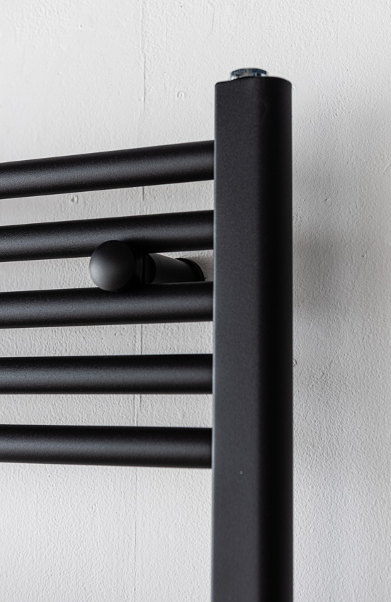 Handdoekradiator Dale enkel 180x60cm zwart 946Watt
