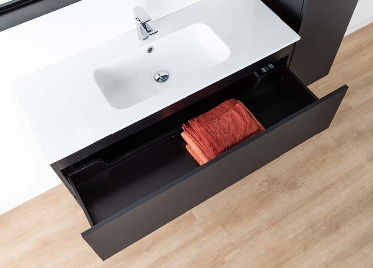 Badkamermeubel Puro mat zwart hangend met enkele wastafel glanzend wit 120cm
