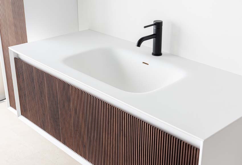 Meuble de salle de bains Falk noyer suspendu avec lavabo simple blanc mat 120cm