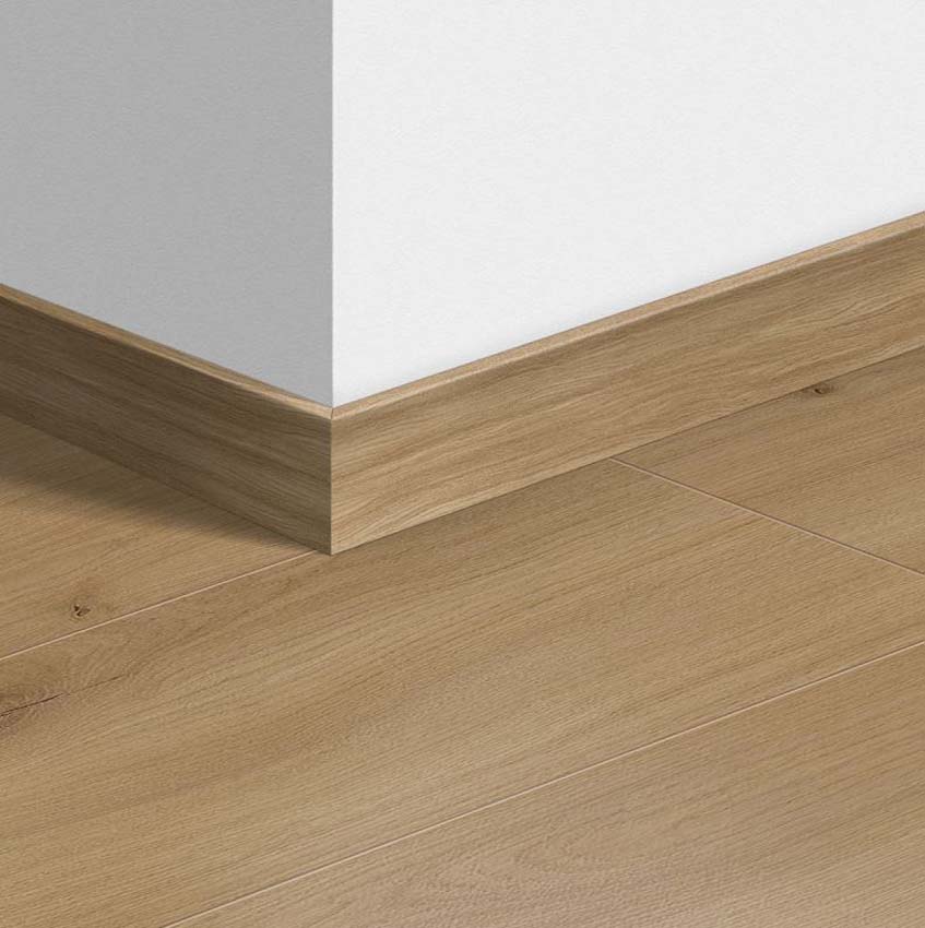 Plint Quick-Step HDF eik natuur 240x1,2x5,8cm