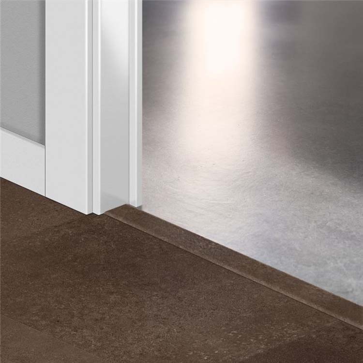 Incizo profiel Quick-Step  Kaneel rots 8 x 45 x 2000 mm