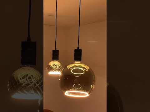 Railverlichting design Béa zwart set 1,8m 4 pendels E27 2x6W 2x8W Railverlichting design Béa zwart set 1,8m 4 pendels E27 2x6W 2x8W