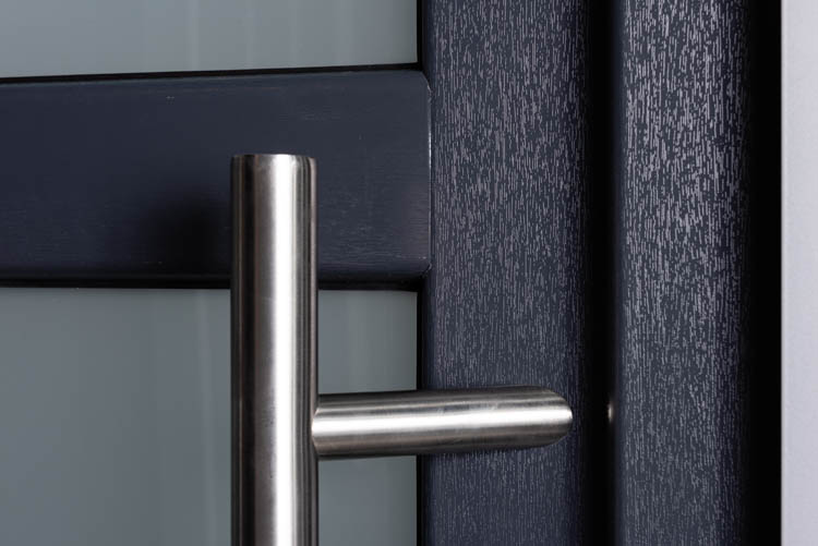 Porte extérieure 3 verres mat PVC anthracite D 980x2180mm Porte extérieure 3 verres mat PVC anthracite D 980x2180mm