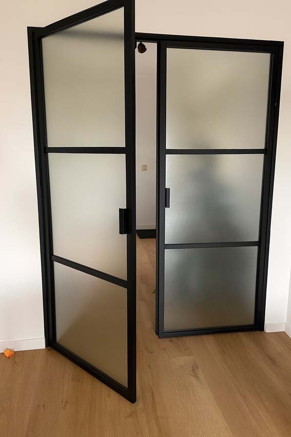 Porte intérieure vitrée double verre mat Luxe Dimaro Nero noir droite sur mesure