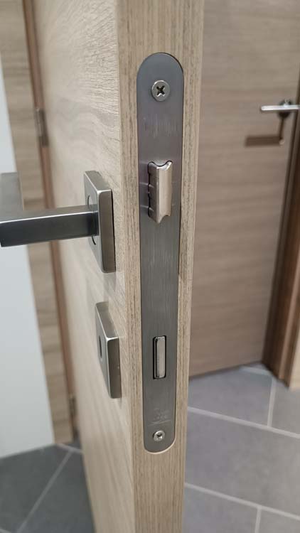 Porte intérieure complète S69 Authentic Oak 201,5x83cm nid d'abeille réversible + châssis 16,5cm