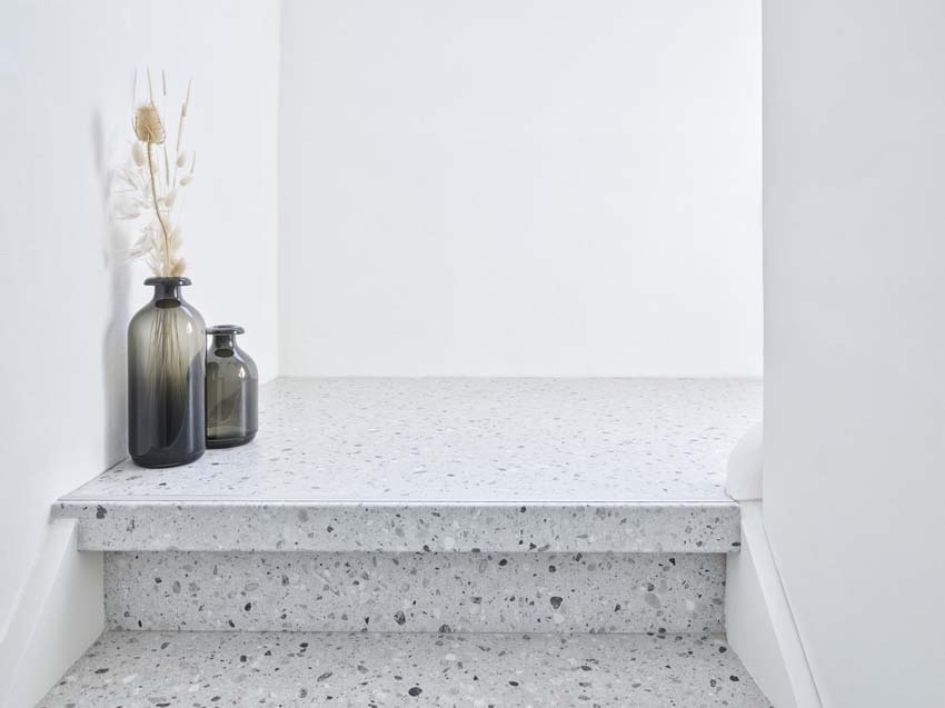 Contremarche Maestro Terrazzo grey 130x20x0,8cm 3 pièces Contremarche Maestro Terrazzo grey 130x20x0,8cm 3 pièces