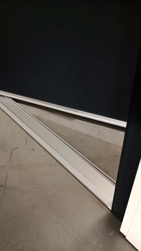 Buitendeur Lepo PVC met aluminium afwerking zwart/wit 980x2180mm rechtstrekkend