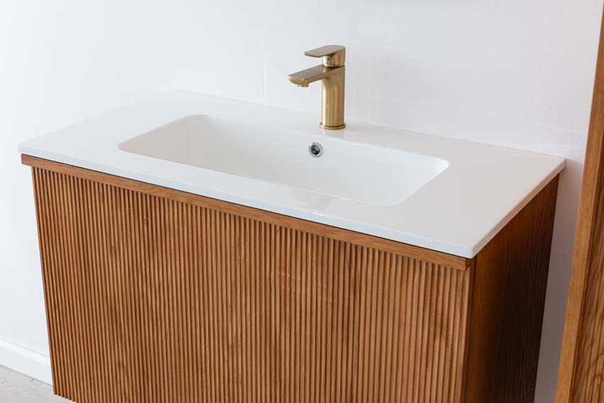 Badkamermeubel Fae eik hangend met enkele wastafel glanzend wit 90cm