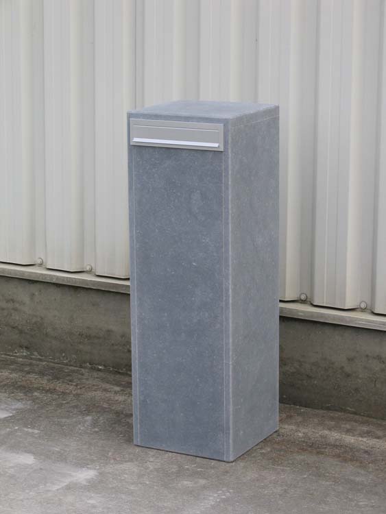 Brievenbus Blegny blauwsteen