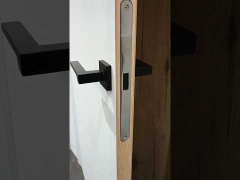 Complete deur invisible flat tubespaan 83cm te verven 201.5cm omkeerb Complete deur invisible flat tubespaan 83cm te verven 201.5cm omkeerb