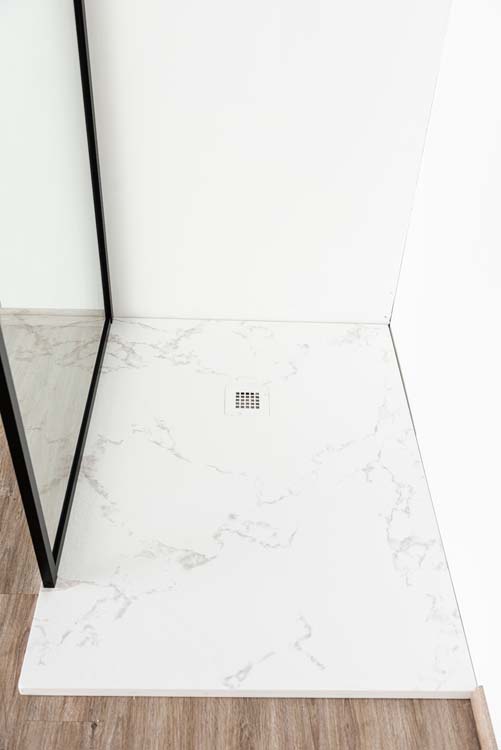 Douchewand Umi zwart profiel 100x200cm met stang