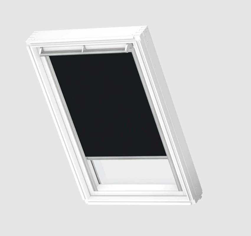 Store enrouleur Velux occultant à commande manuelle noir MK04 3009S