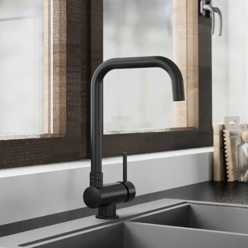 Robinet de cuisine Window noir mat