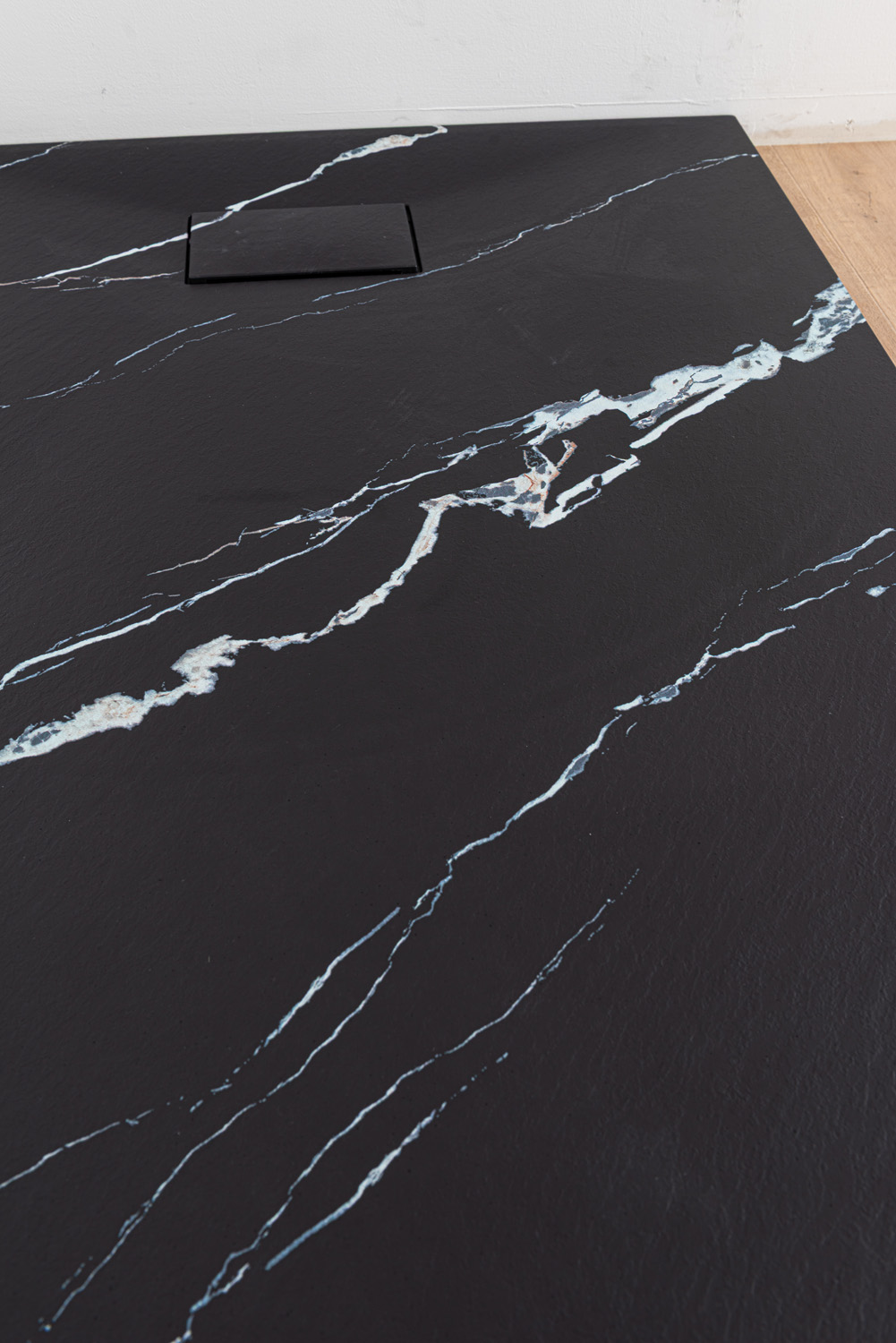 Douchebak Moby SMC mat zwart marmerlook 140x90cm