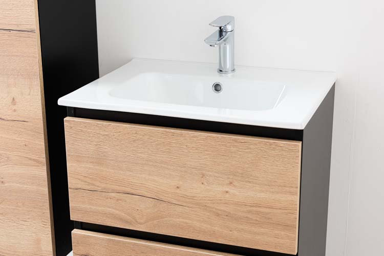Badkamermeubel Dotan eik hangend met enkele porseleinen wastafel glanzend wit 60cm