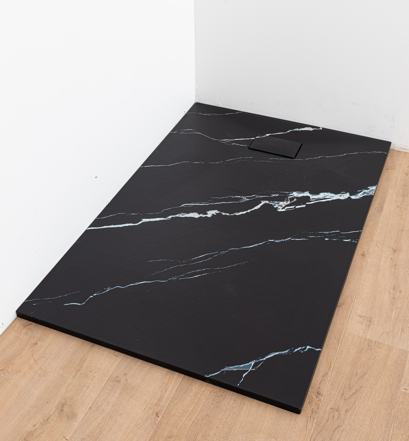 Douchebak Moby SMC mat zwart marmerlook 140x90cm