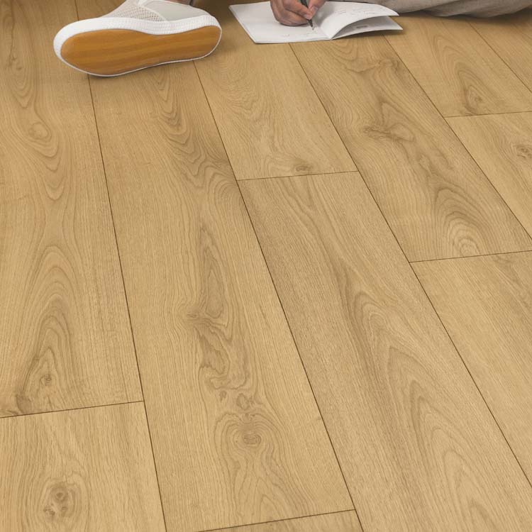 Laminaat Quick-Step Classic 8mm zanderige eik 120x19cm