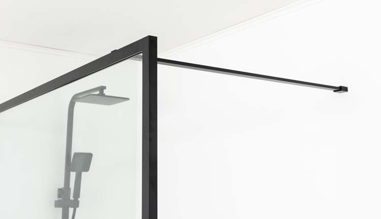 Vaste douchewand Ugo 160 x 200 cm incl stang mat zwart Vaste douchewand Ugo 160 x 200 cm incl stang mat zwart