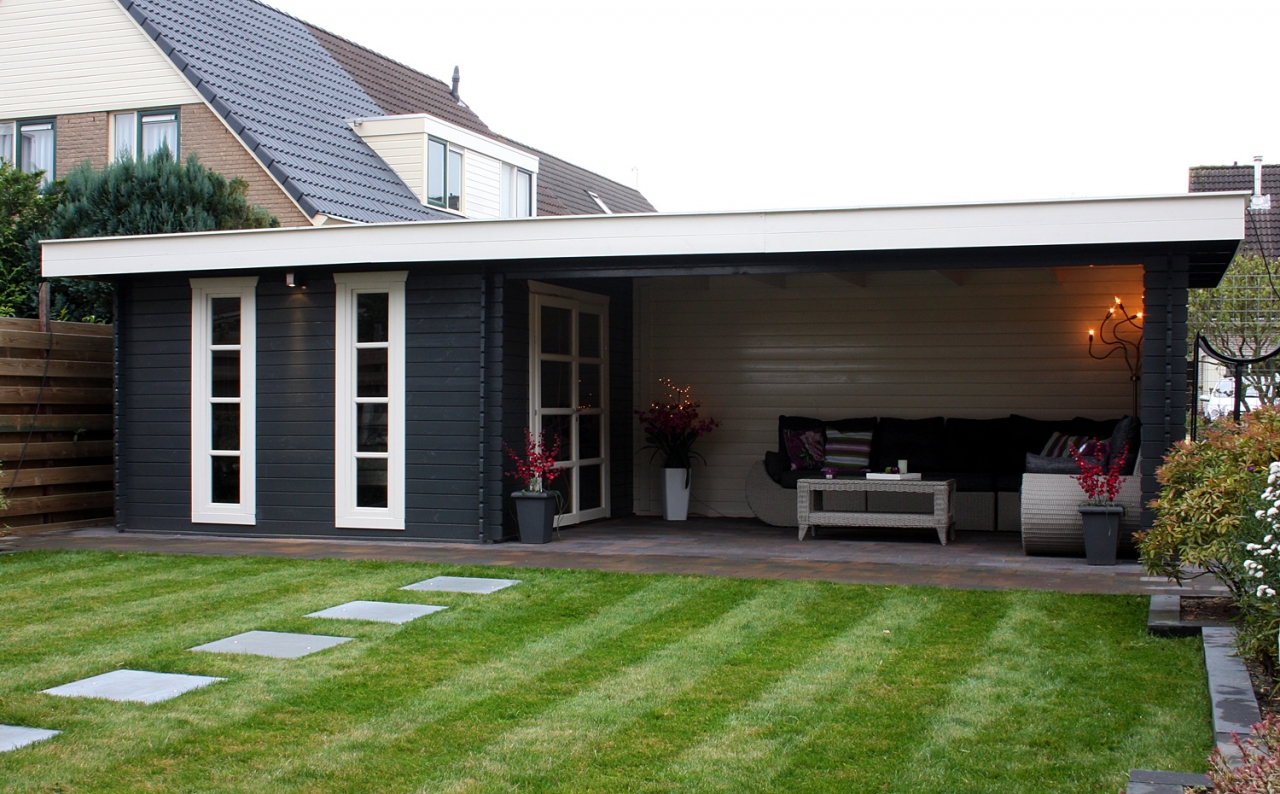 Tuinhuis_beitsen_dekkende_tint_2