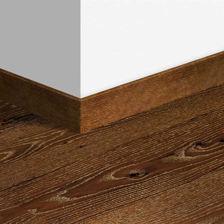 Standaardplint Quick-Step 58 x 12 x 2400 mm Metallic eik goud