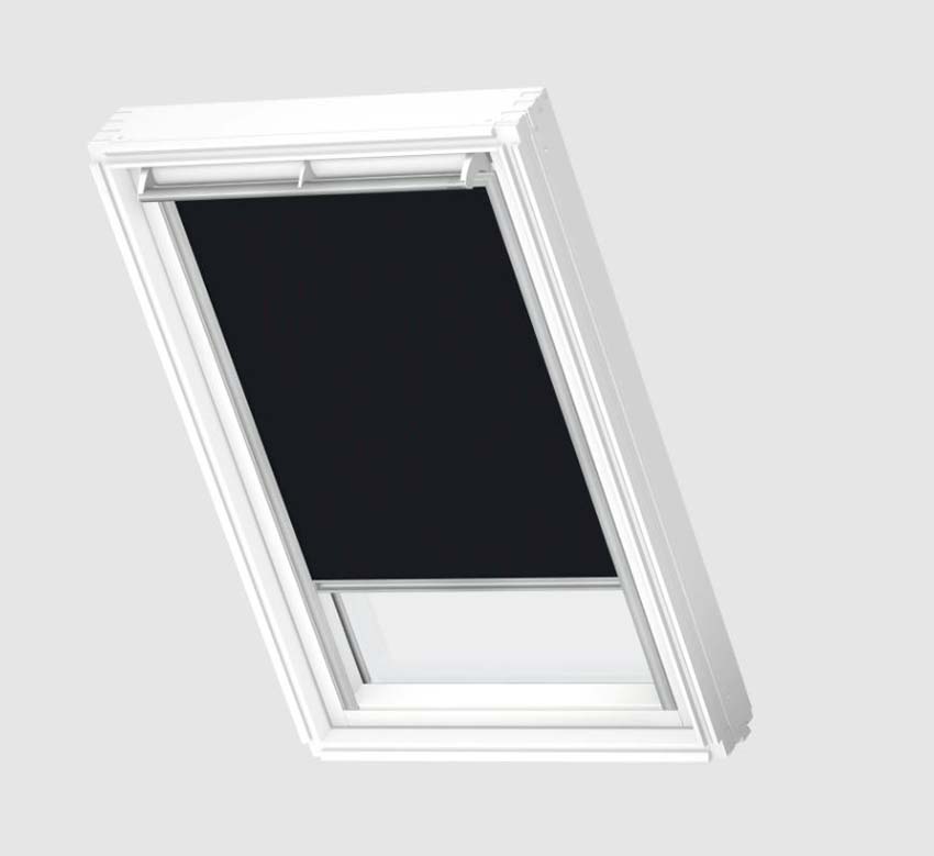 Rolgordijn Velux verduisterend handbediend zwart SK06 3009S