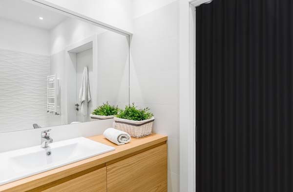 Porte pliante noir simili cuir sur mesure