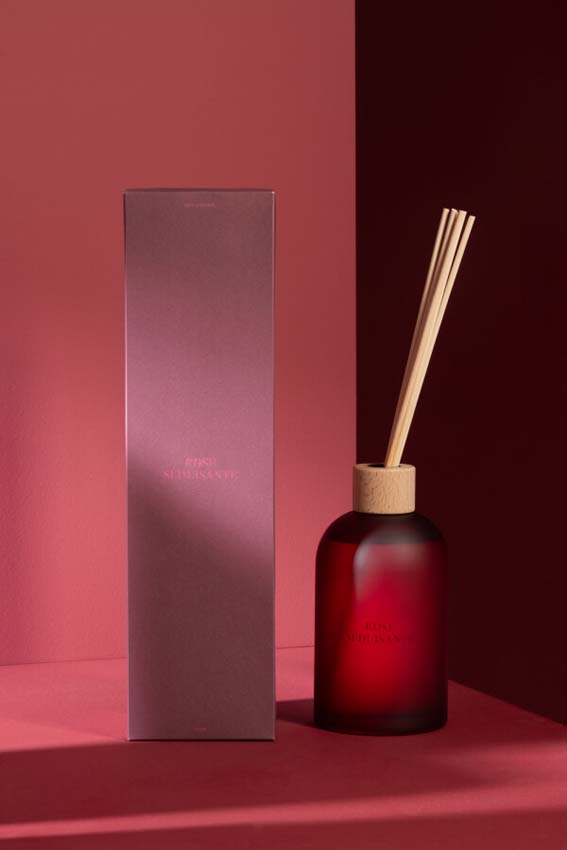 Bâtonnets parfumés Accords Essentiels Rose Seduisante 10x10x36cm 550ml