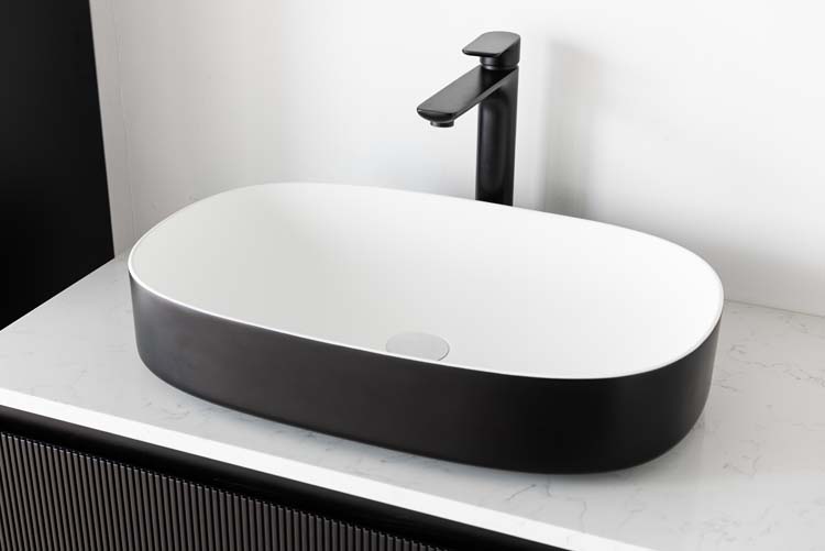 Meuble de salle de bains Windsor noir mat suspendu avec vasque à poser simple 120cm