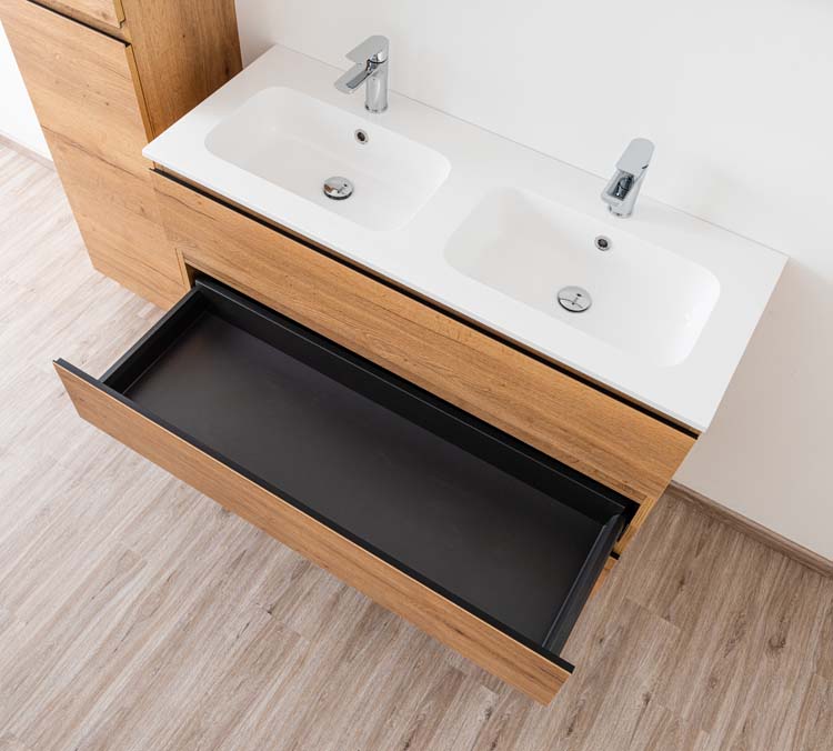 Badkamermeubel Daria eik goudbruin staand met dubbele wastafel glanzend wit 120cm