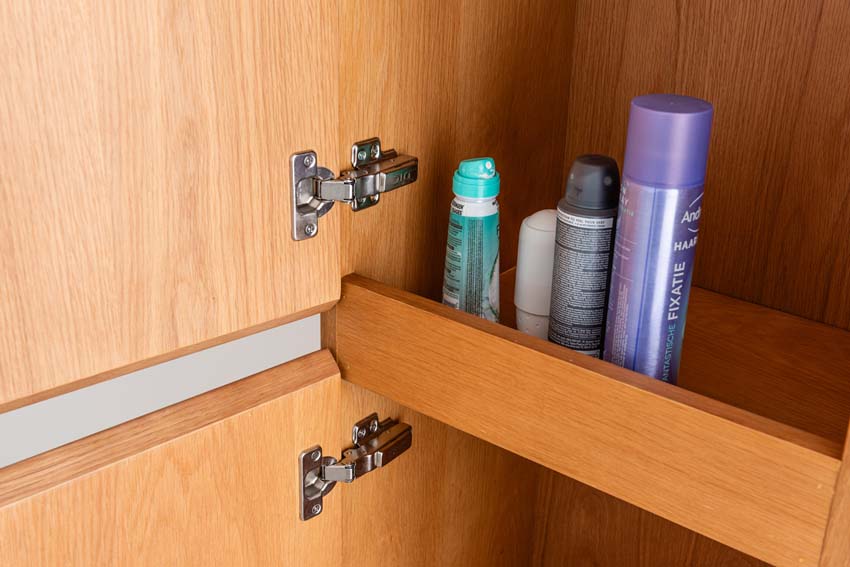 Armoire colonne Fior chêne suspendue 170x40x35cm